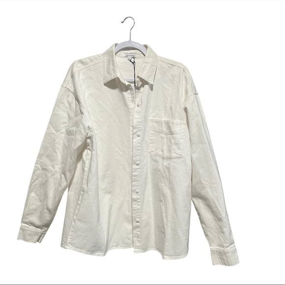 We What Wear White Denim Boyfriend Shirt Rigid Denim, New with tags - Picture 2 of 6